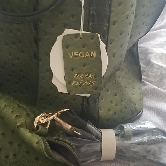 Never used - Picture 4 of 4